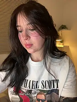 evelynrosess1 online show from 03-26-26, 04:33