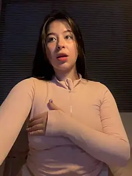 Snapshot of evelynrosess1 chatting on 01-10-26, 11:22 evelynrosess1 online show from 01-10-26, 11:22