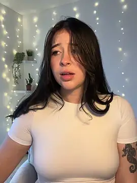 evelynrosess1 online show from 02-01-26, 09:13