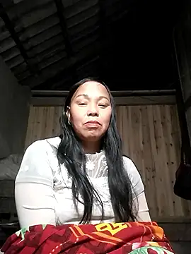 Snapshot of yuyu003 chatting on 01-12-26, 02:35 yuyu003 online show from 01-12-26, 02:35