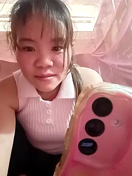 Snapshot of ri9009 chatting on 02-04-26, 05:35 ri9009 online show from 02-04-26, 05:35