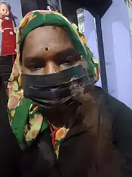 Snapshot of Punam_mahte chatting on 01-13-26, 01:59 Punam mahte online show from 01-13-26, 01:59