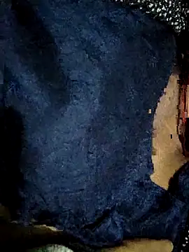 Snapshot of Sarmeeli_143 chatting on 01-11-26, 02:57 Sarmeeli 143 online show from 01-11-26, 02:57