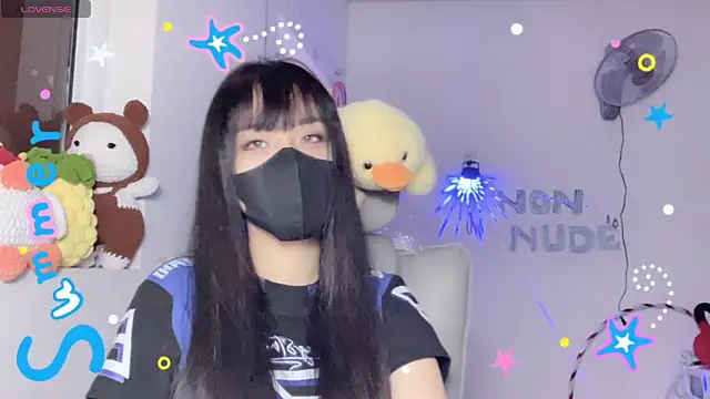 Snapshot of Tieu-May chatting on 07-09-26, 09:10 Tieu-May online show from 07-09-26, 09:10