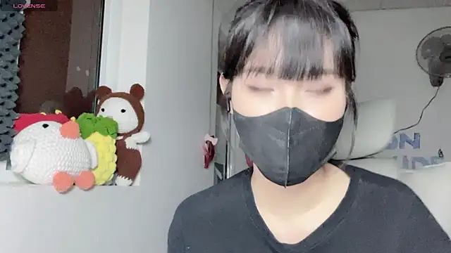 Snapshot of Tieu-May chatting on 07-10-26, 09:59 Tieu-May online show from 07-10-26, 09:59
