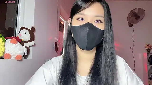 Snapshot of Tieu-May chatting on 06-05-26, 07:36 Tieu-May online show from 06-05-26, 07:36