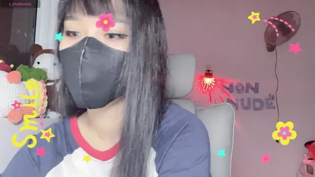 Snapshot of Tieu-May chatting on 07-08-26, 08:59 Tieu-May online show from 07-08-26, 08:59