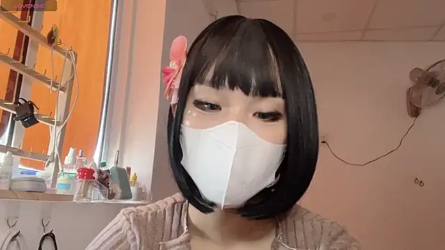 Tieu-May online show from 02-12-26, 06:35