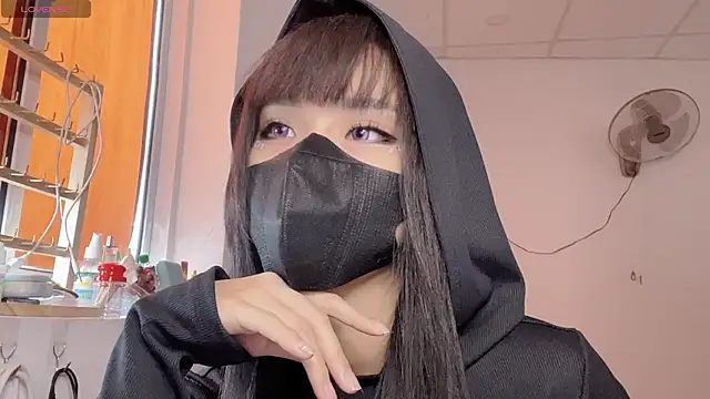 Tieu-May online show from 02-14-26, 05:07