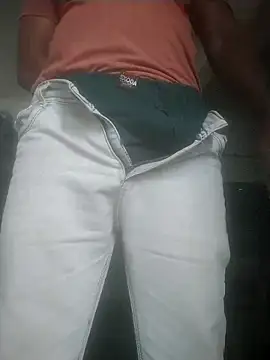 Snapshot of sexyboy_917 chatting on 05-06-26, 03:54 sexyboy 917 online show from 05-06-26, 03:54