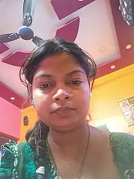 Romance Aliya online show from 01-17-26, 01:53