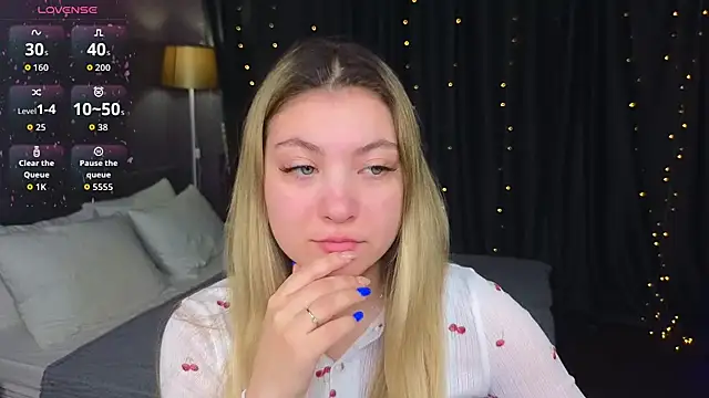 Angel  Grace online show from 03-18-26, 12:03