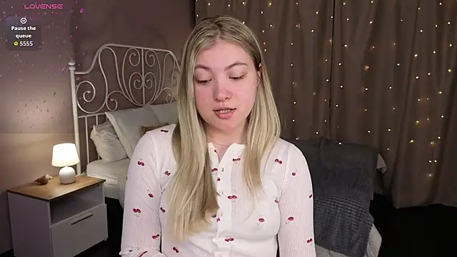 Angel  Grace online show from 04-15-26, 12:16