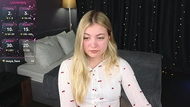 Snapshot of Angel__Grace chatting on 05-15-26, 11:36 Angel Grace online show from 05-15-26, 11:36