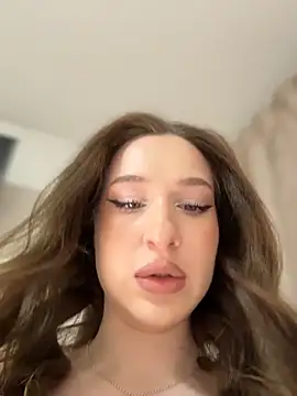 Snapshot of cuteeyesbaby chatting on 02-08-26, 02:53 cuteeyesbaby online show from 02-08-26, 02:53