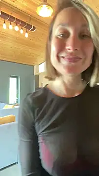 Snapshot of Jack-Alice chatting on 06-14-26, 07:42 Jack-Alice online show from 06-14-26, 07:42
