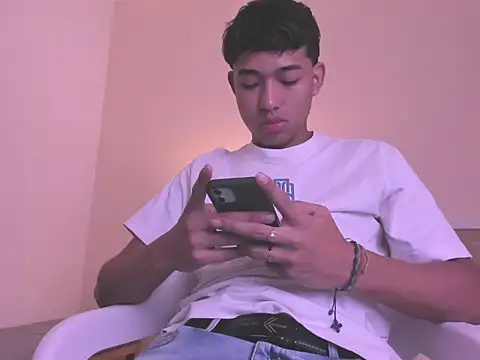 AustinTowers online show from 01-31-26, 07:45