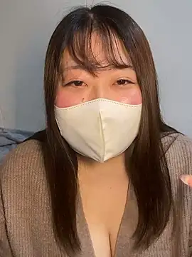 Snapshot of puni_0312 chatting on 01-08-26, 12:44 puni 0312 online show from 01-08-26, 12:44