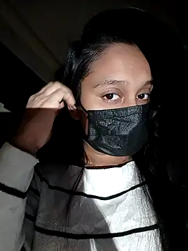 Snapshot of Lisa_Baby1 chatting on 01-08-26, 08:15 Lisa Baby1 online show from 01-08-26, 08:15