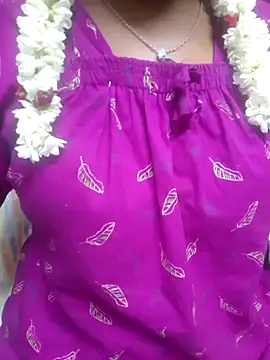 Snapshot of tamil-Diya90 chatting on 06-02-26, 05:02 tamil-Diya90 online show from 06-02-26, 05:02