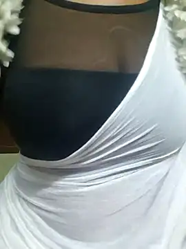 Snapshot of tamil-Diya90 chatting on 06-27-26, 06:03 tamil-Diya90 online show from 06-27-26, 06:03