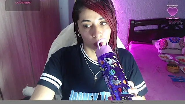 Snapshot of Alexxxa_Party chatting on 05-26-26, 08:18 Alexxxa Party online show from 05-26-26, 08:18