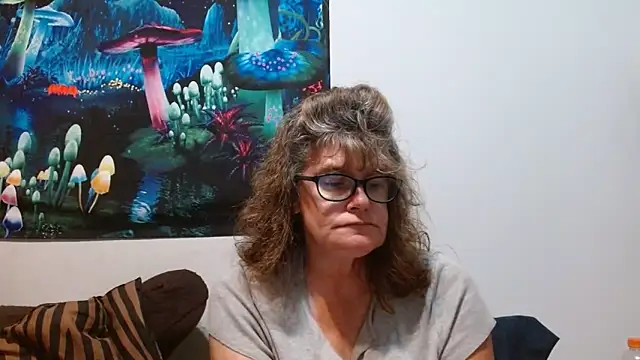 ladylavende3 online show from 09-25-25, 05:46