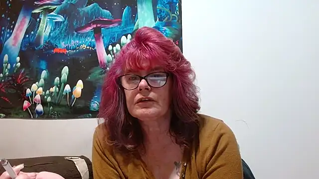 ladylavende3 online show from 10-27-25, 03:07