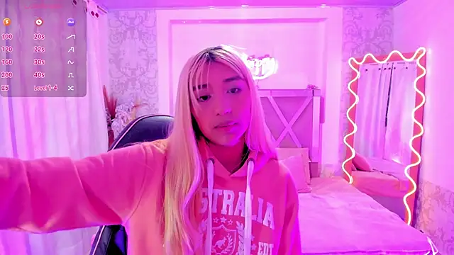 IRINA TAY1 online show from 04-18-26, 03:09