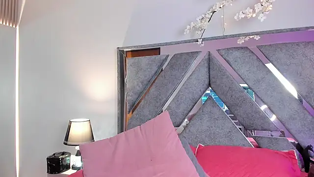 Astrid williams online show from 06-21-26, 03:29