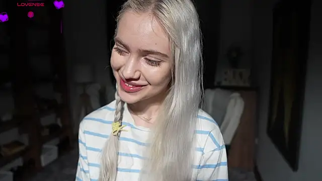 KristalCrowner online show from 03-21-26, 08:35