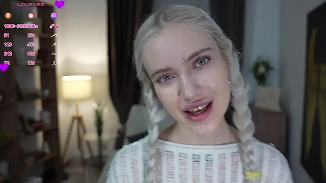 KristalCrowner online show from 03-15-26, 07:32