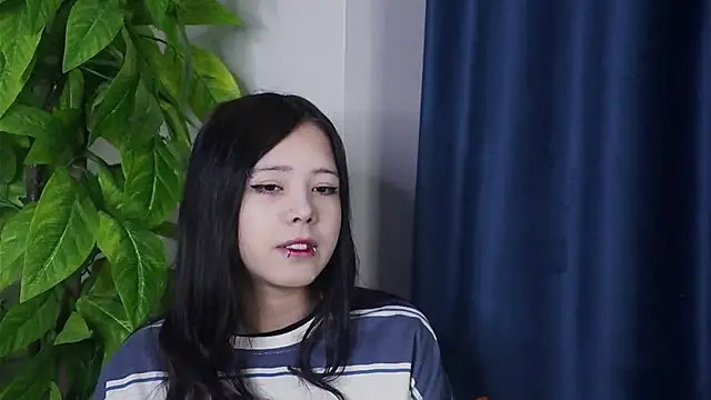 VallieOgren online show from 01-12-26, 10:44