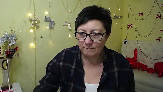 EmilyL0ve online show from 01-18-26, 06:00