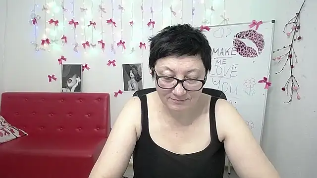 EmilyL0ve online show from 02-23-26, 07:36