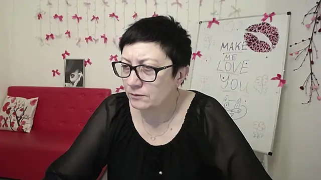 EmilyL0ve online show from 03-02-26, 06:15