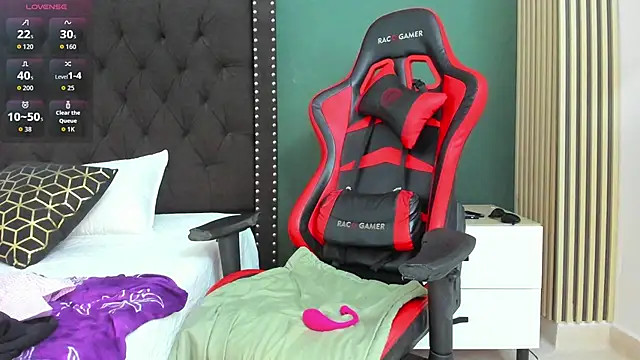 lilith davis online show from 03-31-26, 01:46