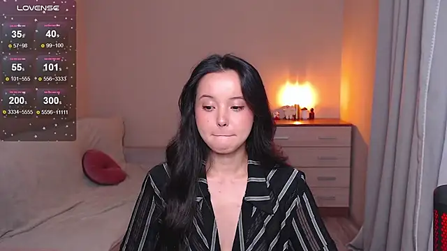 lia hetty online show from 09-17-25, 04:20