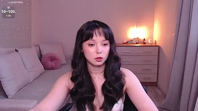 lia hetty online show from 03-12-26, 01:04