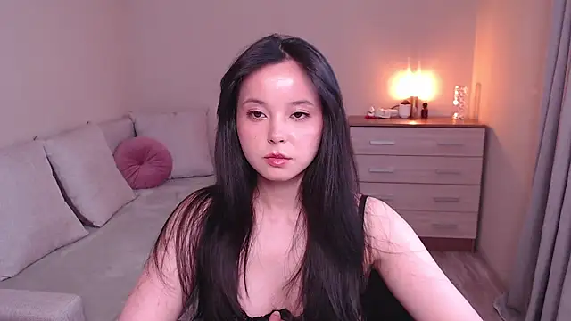 lia hetty online show from 05-07-26, 03:15