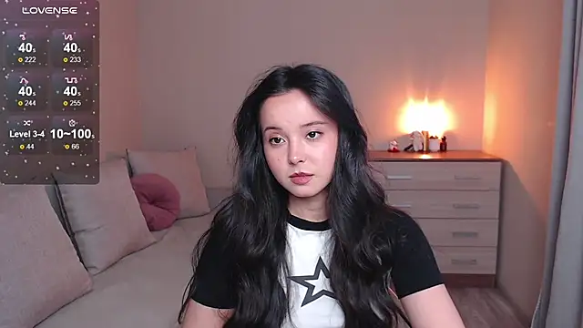 lia hetty online show from 10-06-25, 02:18