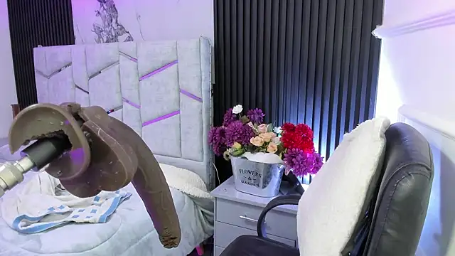 Ariablakee online show from 02-21-26, 12:56