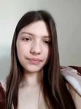 LunaTori456 online show from 04-02-26, 06:42