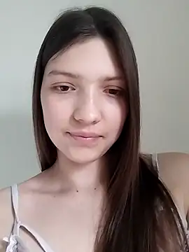 LunaTori456 online show from 04-06-26, 11:11