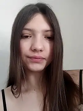 LunaTori456 online show from 02-04-26, 09:37