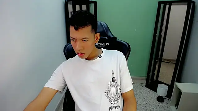 Tupac D online show from 01-13-26, 04:16