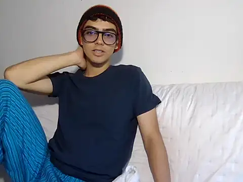 Colombian0baby online show from 01-11-26, 08:05