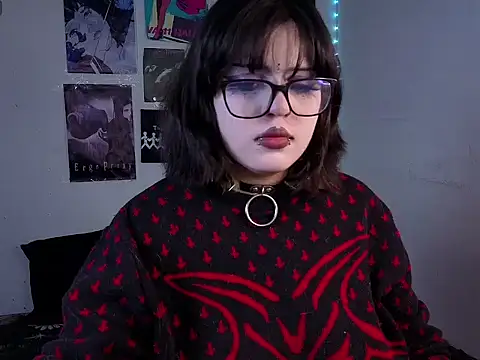 Scarleth Shadow1 online show from 04-23-26, 02:51