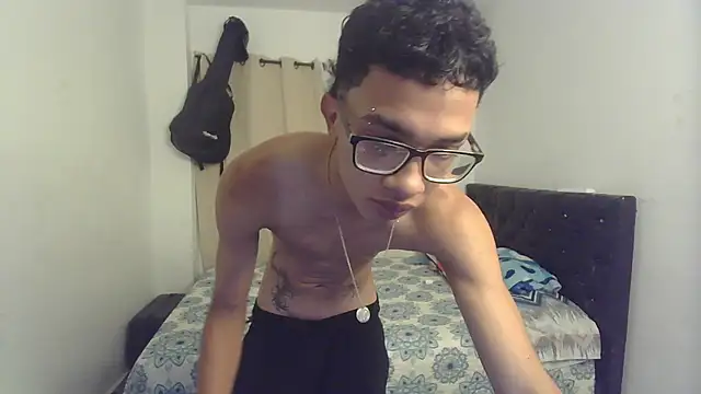 pocket loversxxx online show from 04-08-26, 03:30