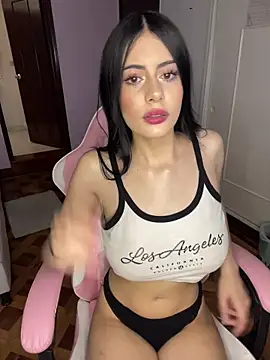 Snapshot of Baby_Meli chatting on 02-10-26, 09:58 Baby Meli online show from 02-10-26, 09:58